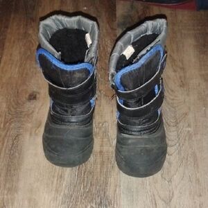 Kids Black and Blue Winter Boots